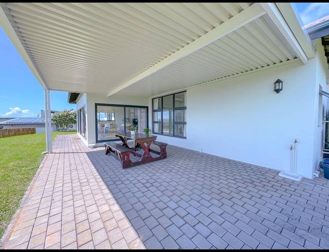 3 BEDROOM HOUSE FOR SALE IN ZINI RIVER ESTATE
